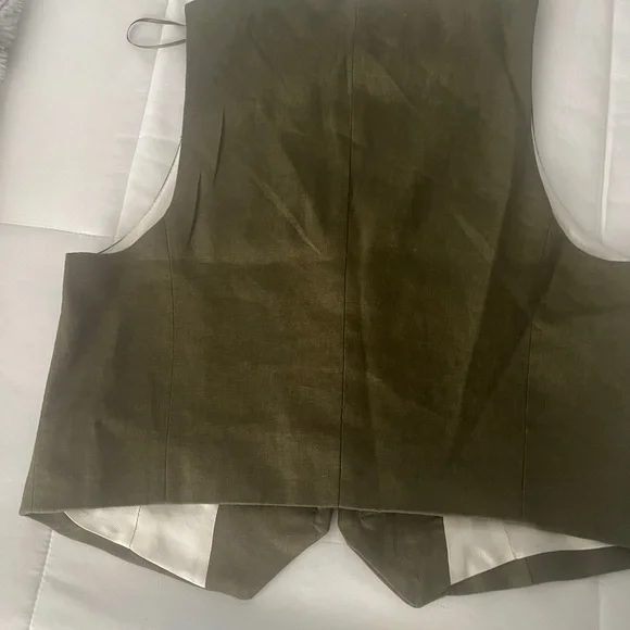 Zara Khaki Green Buttoned Vest - Picture 6 of 7